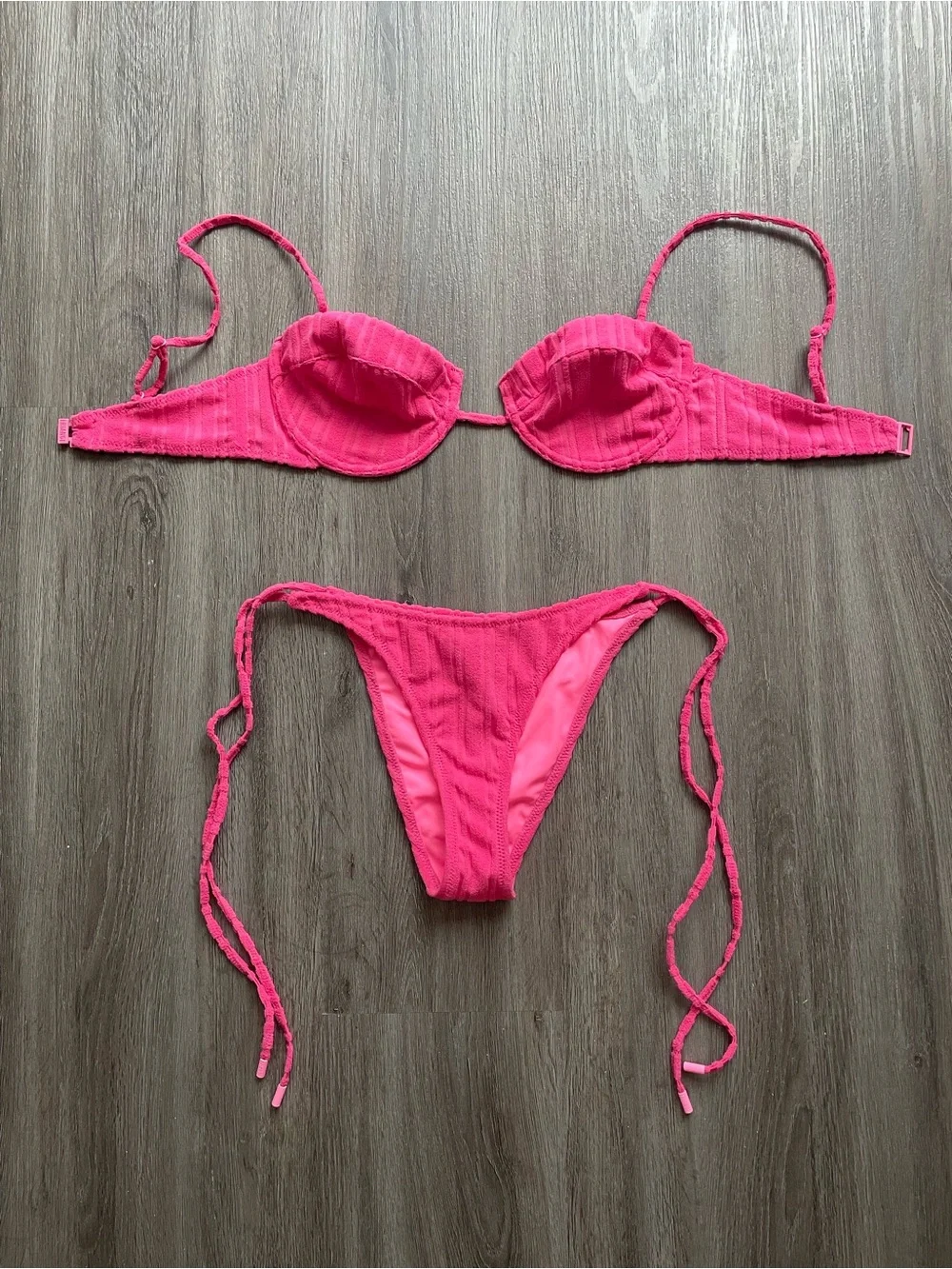 triangl swimwear Hot Pink Textured Bikini Top